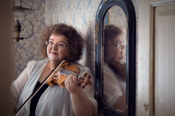 Kreeta-Maria Kentala, viulu